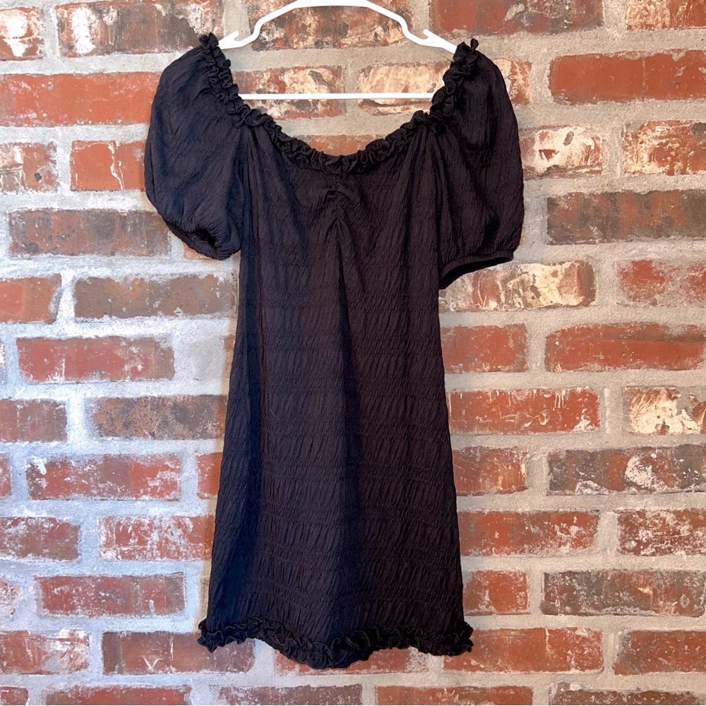 Speechless Black Ruched Dress with Puff Sleeves